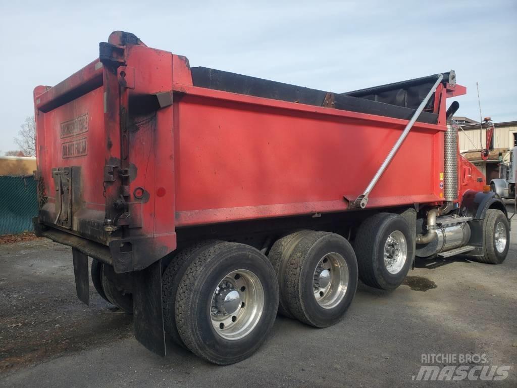 Kenworth T 800 Conventional Trucks / Tractor Trucks