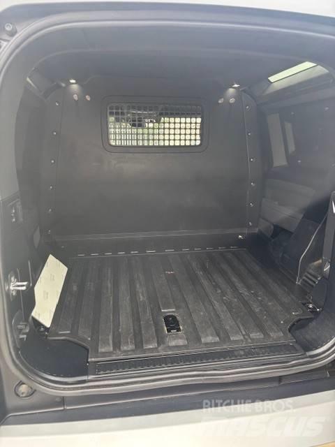 Land Rover Defender Panel vans