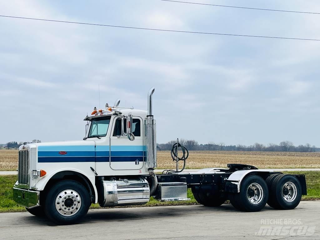 Peterbilt 379 Conventional Trucks / Tractor Trucks