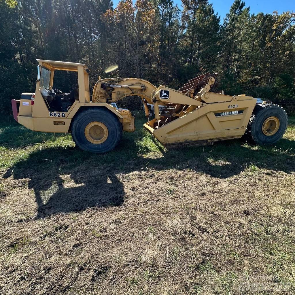 DEERE 862B Scrapers