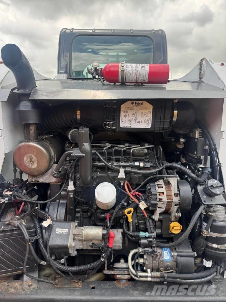 Bobcat T 550 Skid Steer Loaders