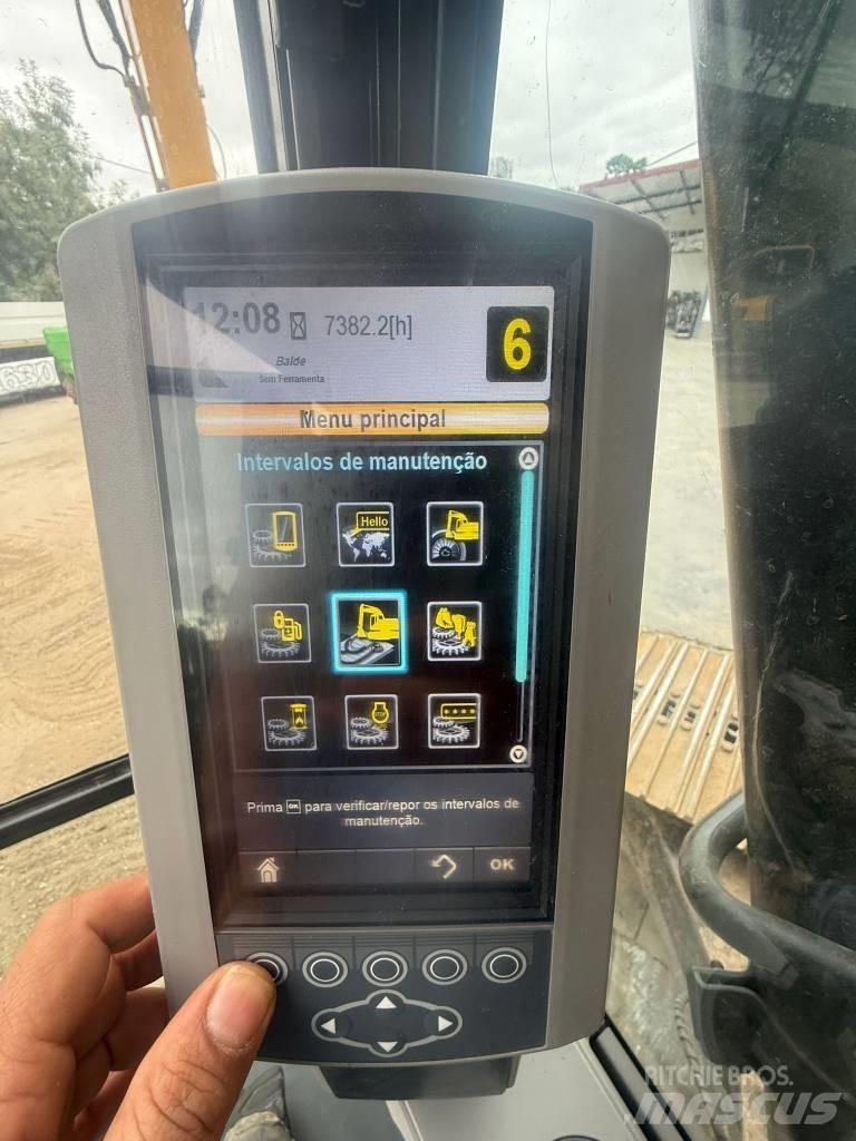 CAT 320 F Crawler Excavators