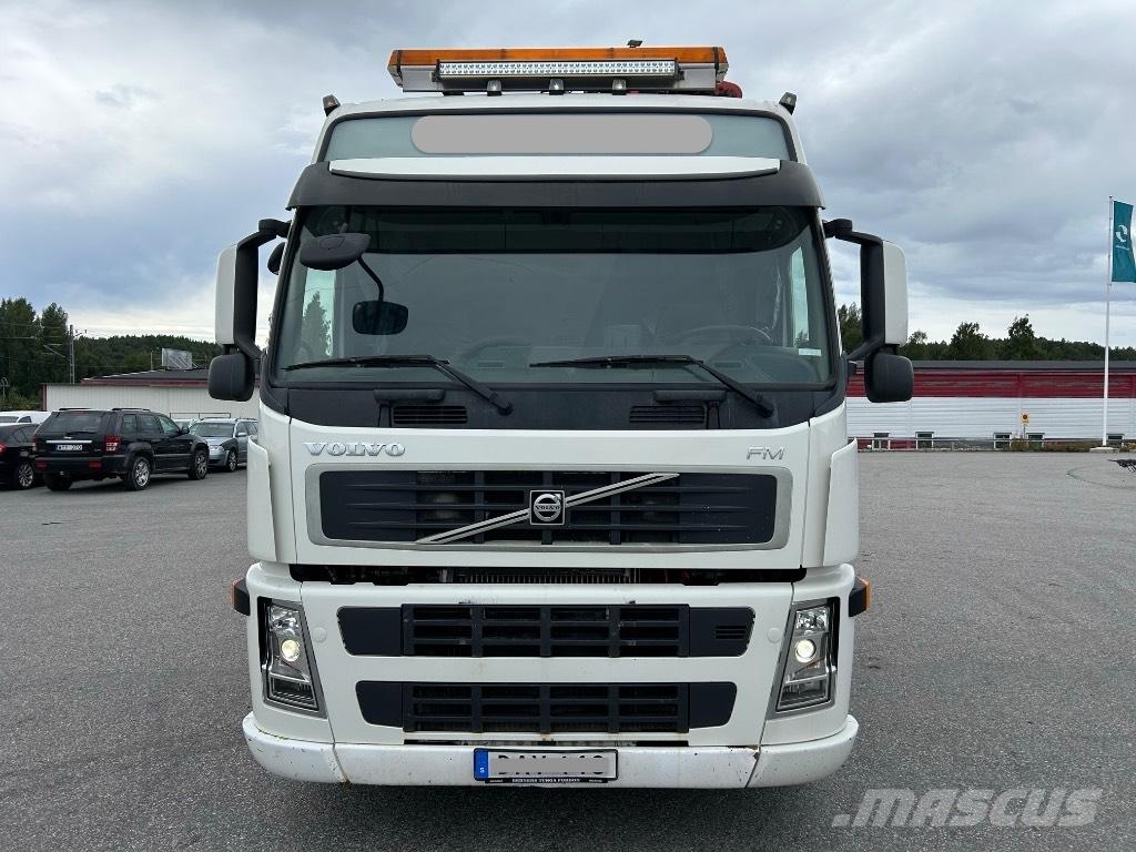 Volvo FM 460 Boom / Crane / Bucket Trucks