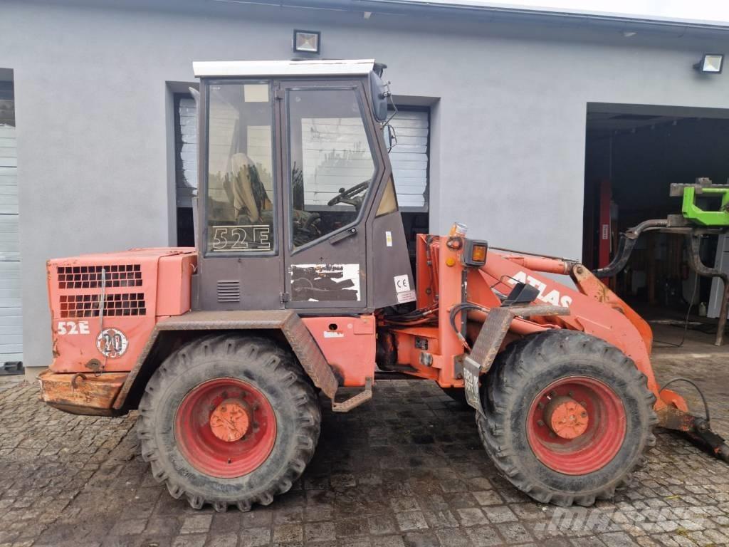 Atlas 52 E Wheel Loaders