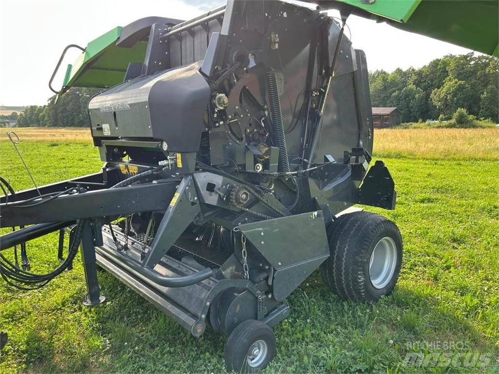 Kuhn VB 2260 Round Balers