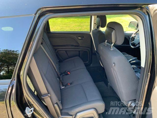 Dodge Journey SE Automobiles / SUVS