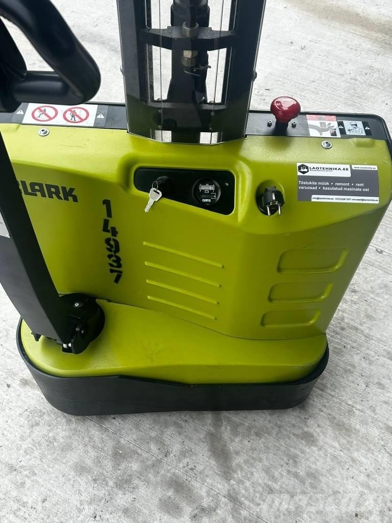 Clark WS10M Pedestrian stacker