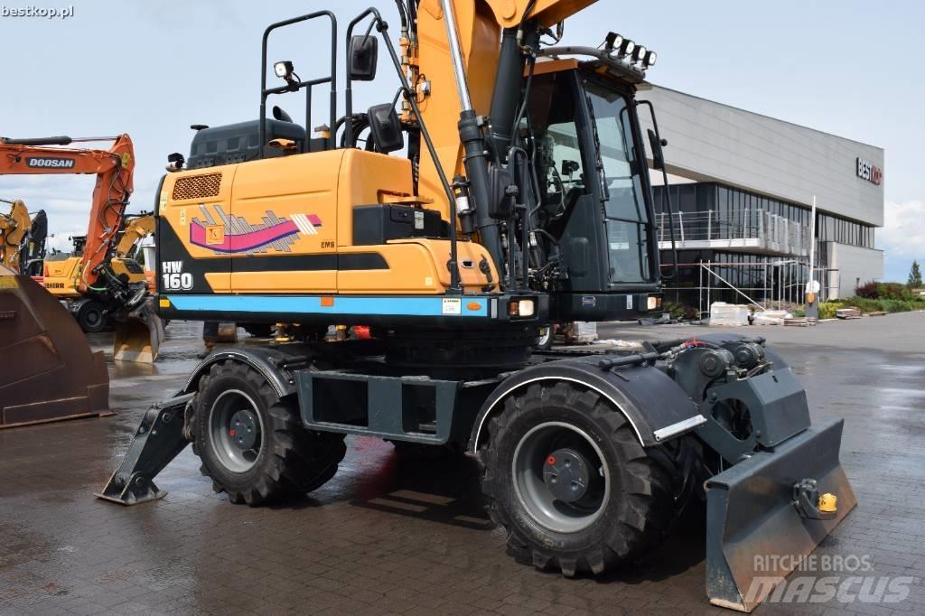 Hyundai HW 160 Wheeled Excavators