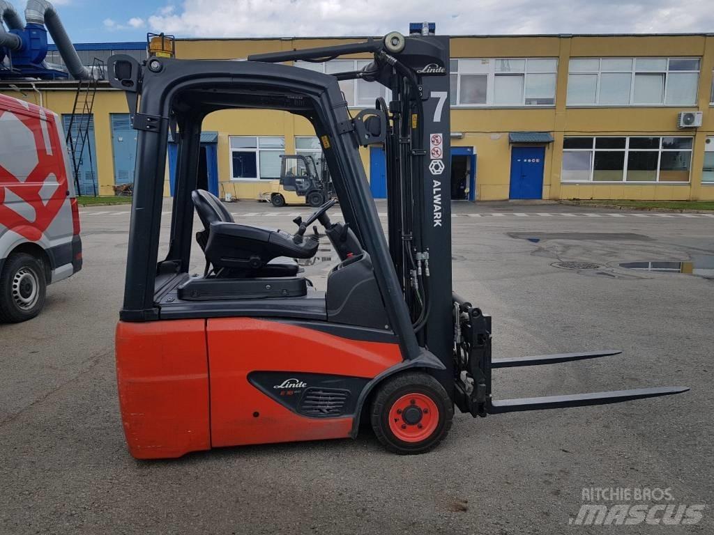 Linde E16C Electric Forklifts