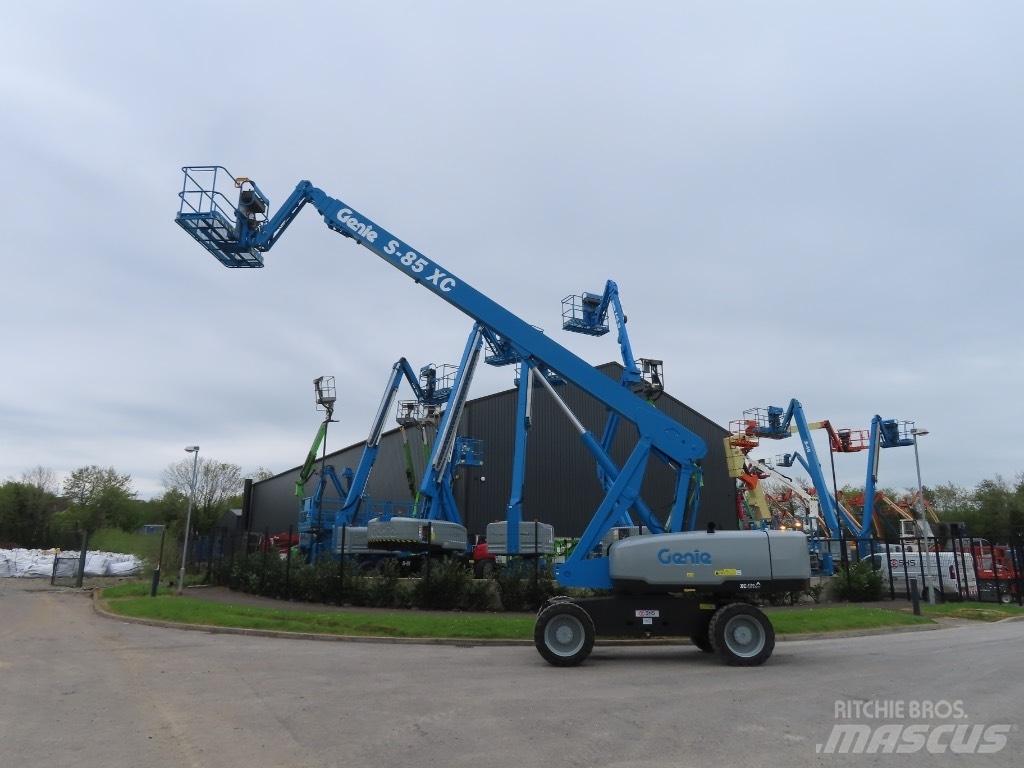 Genie S 85 Telescopic boom lifts