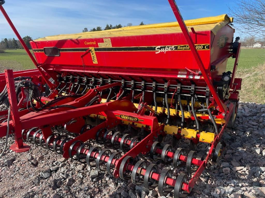 Väderstad Rapid400C Farm Drills