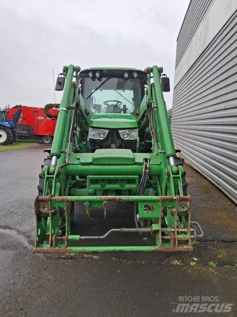 John Deere 6110 Tractors