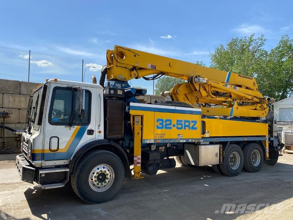Putzmeister (#190) 31M Concrete Pumps