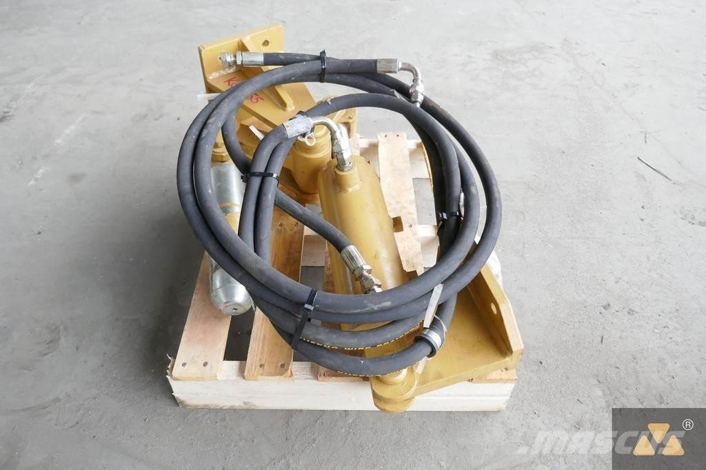 CAT D8T Pin puller Other