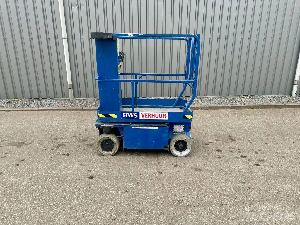 JLG 1230 ES Scissor Lifts