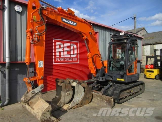 Doosan DX 85 R-3 Mini excavators  7t - 12t