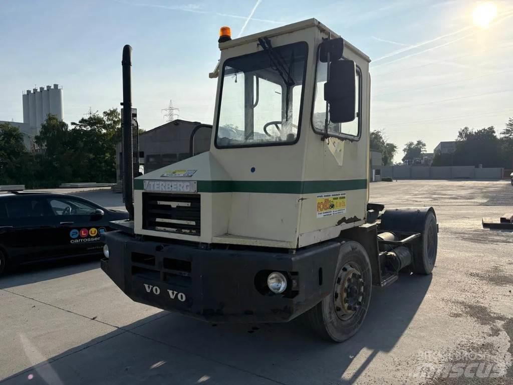 Terberg YT YT17 Shunt Trucks