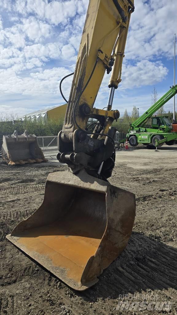 Komatsu PC 210 LC-8 Crawler Excavators