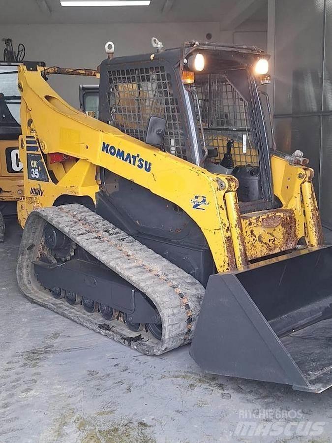 Komatsu CK35 Mini Loader