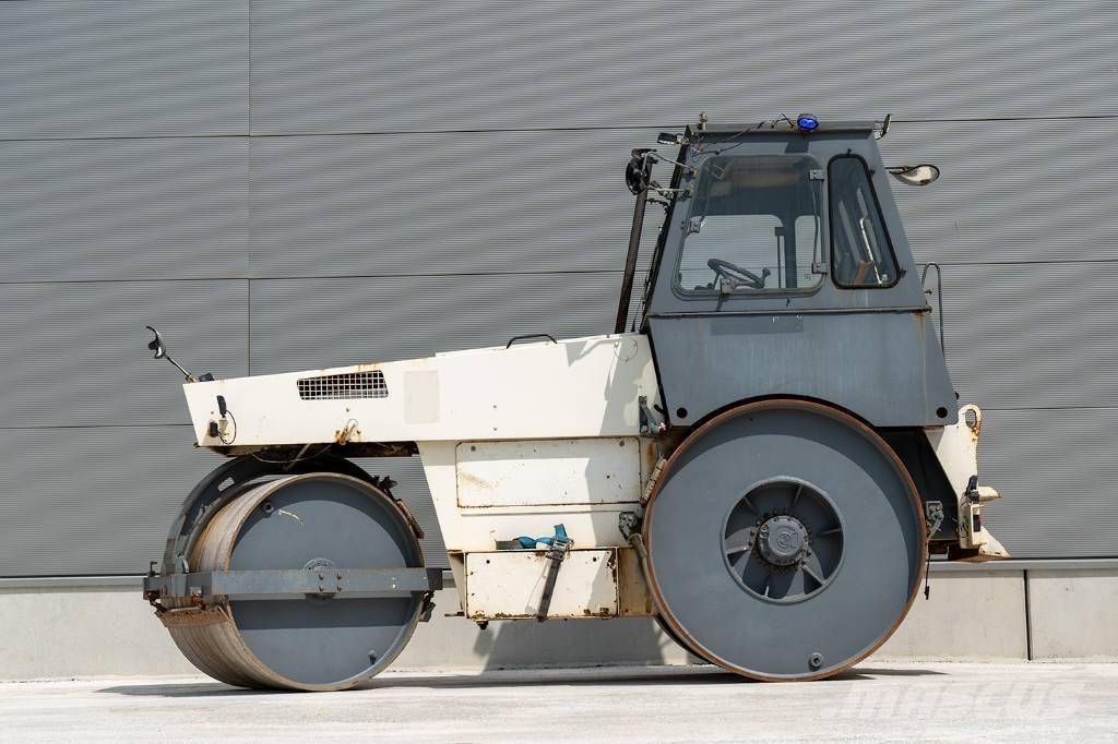Hamm HW 90 Twin drum rollers