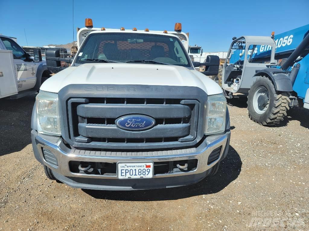 Ford F 450 XL Flatbed Trucks