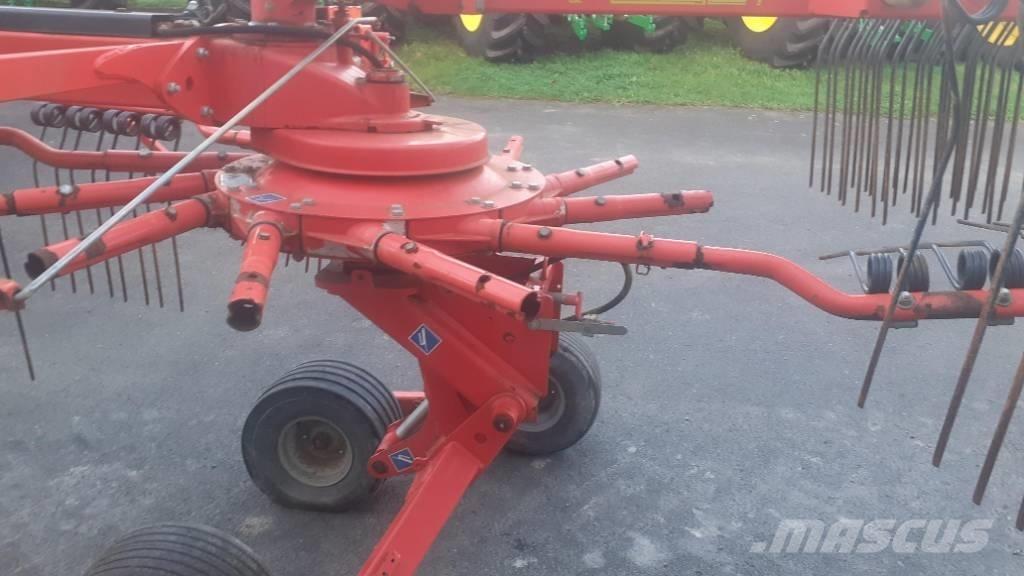 Kuhn GA 6632 Swathers \ Windrowers