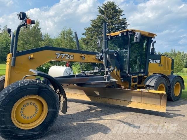 John Deere 772 G Motor Graders