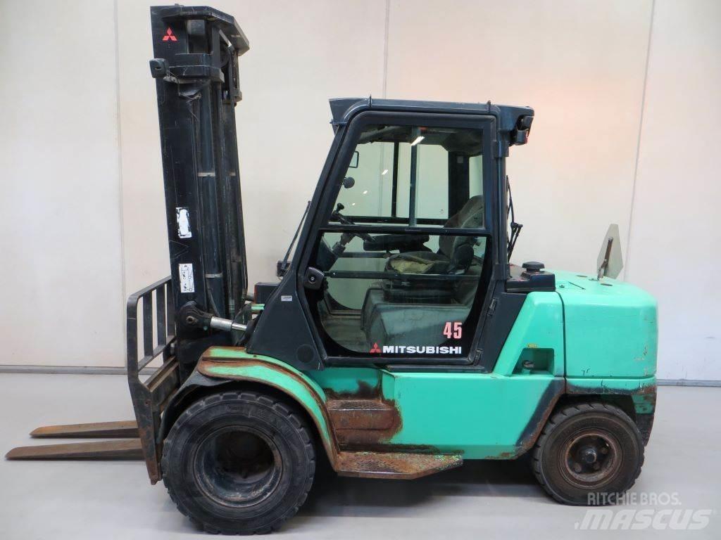 Mitsubishi FD45K Diesel Forklifts