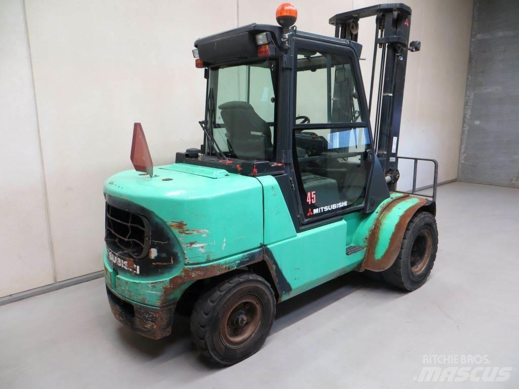 Mitsubishi FD45K Diesel Forklifts