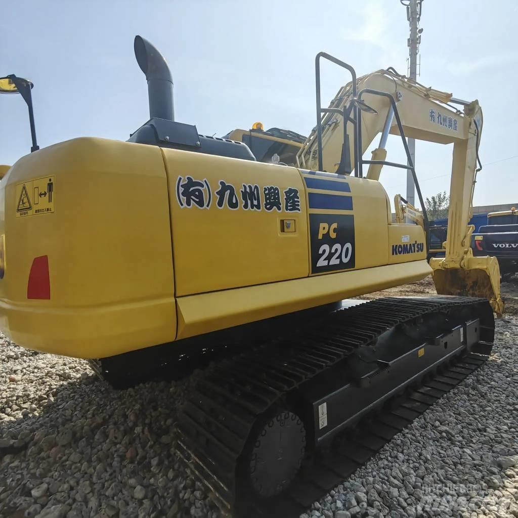 Komatsu PC 220-8 Crawler Excavators
