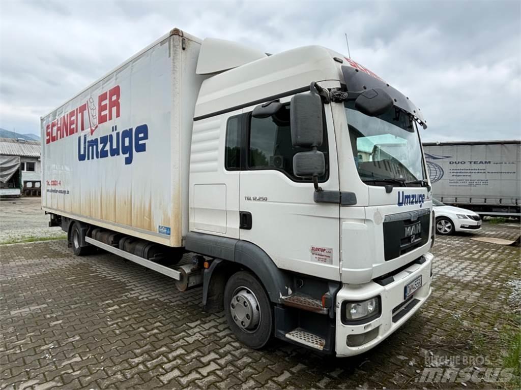 MAN TGL 12.250 Box trucks