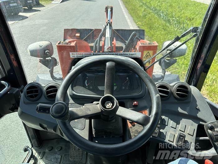 Kubota R065 Wheel Loaders
