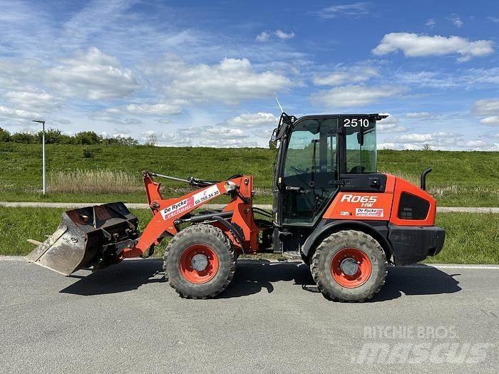 Kubota R065 Wheel Loaders