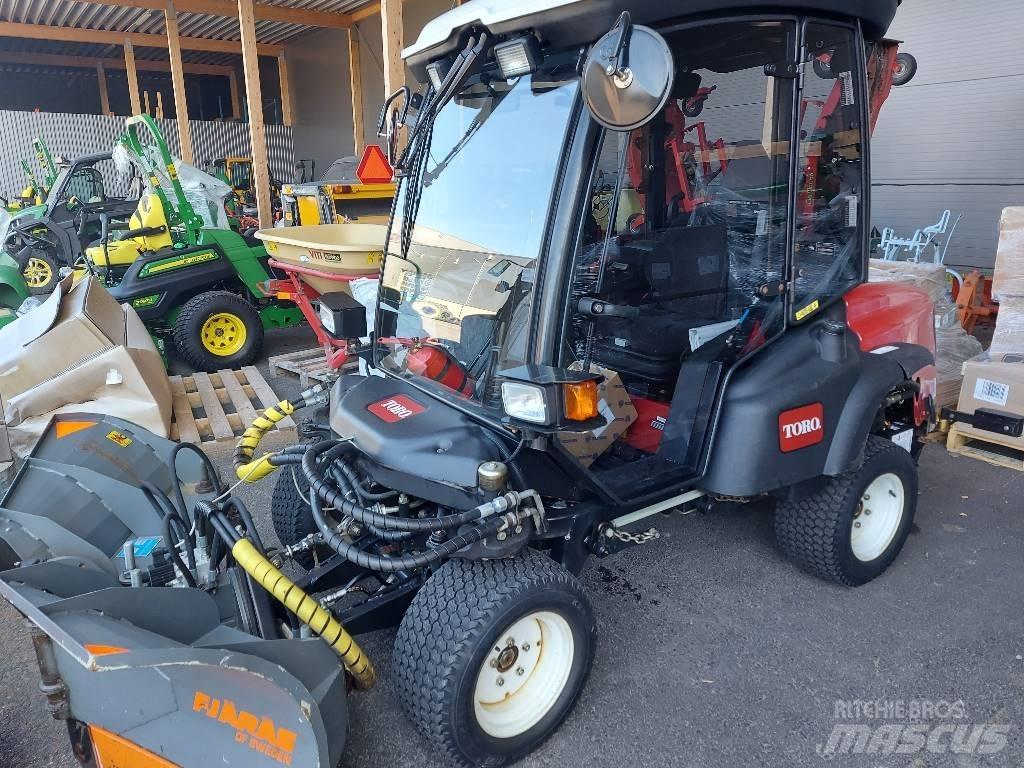 Toro 360 Utility Machines