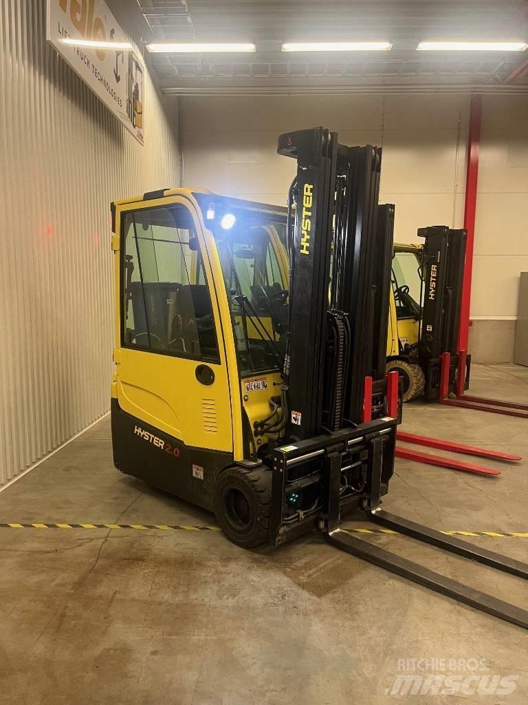 Hyster J2.0XNT MWB Electric Forklifts