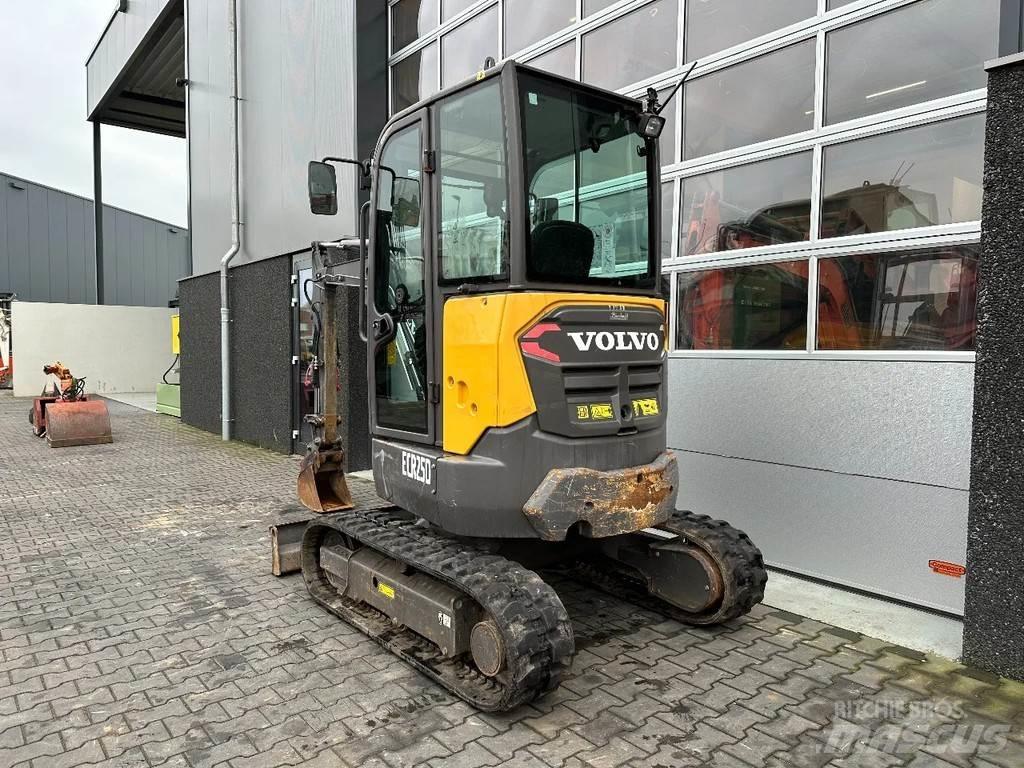 Volvo ECR25D Mini Excavators <7t (Mini Diggers)