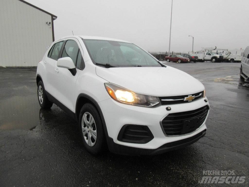 Chevrolet Trax Automobiles / SUVS