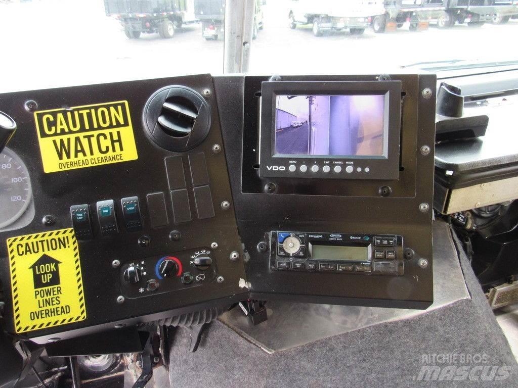 Ford E-350 Box trucks