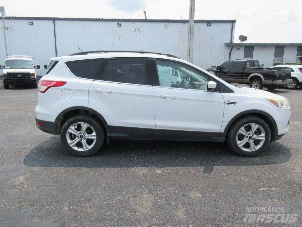 Ford Escape Automobiles / SUVS