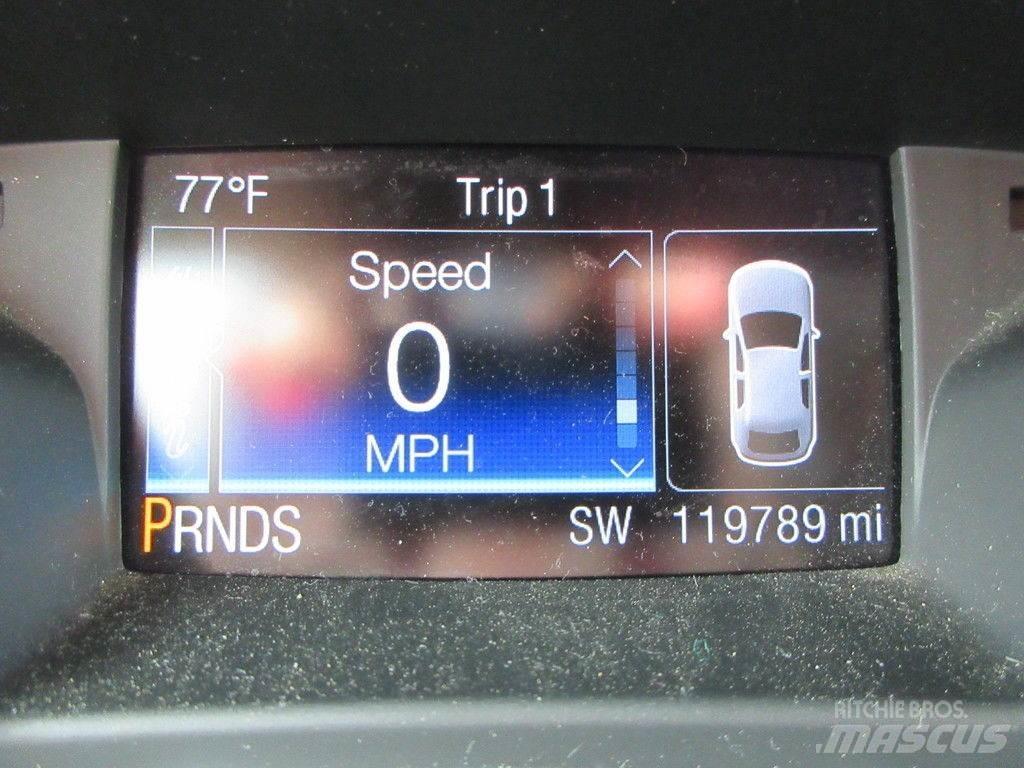 Ford Escape Automobiles / SUVS