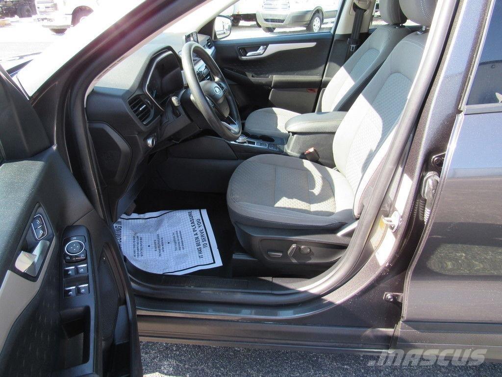 Ford Escape SE Automobiles / SUVS