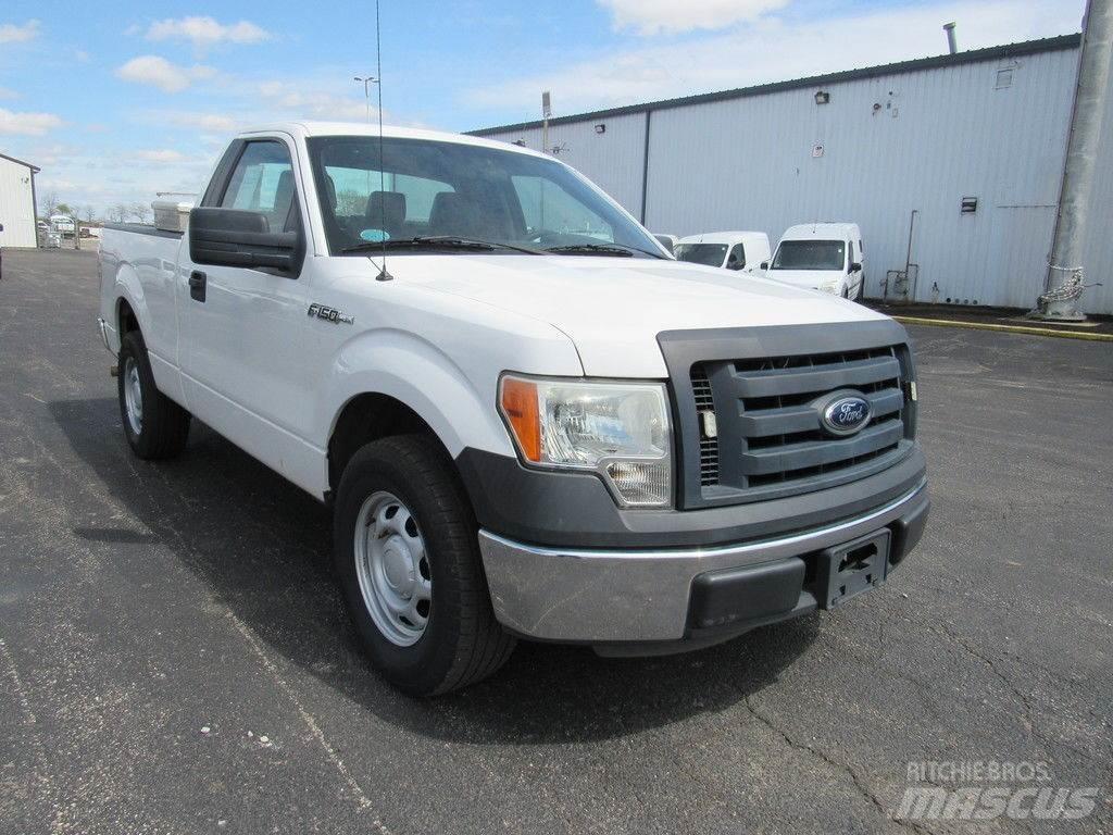 Ford F-150 Pickup Trucks