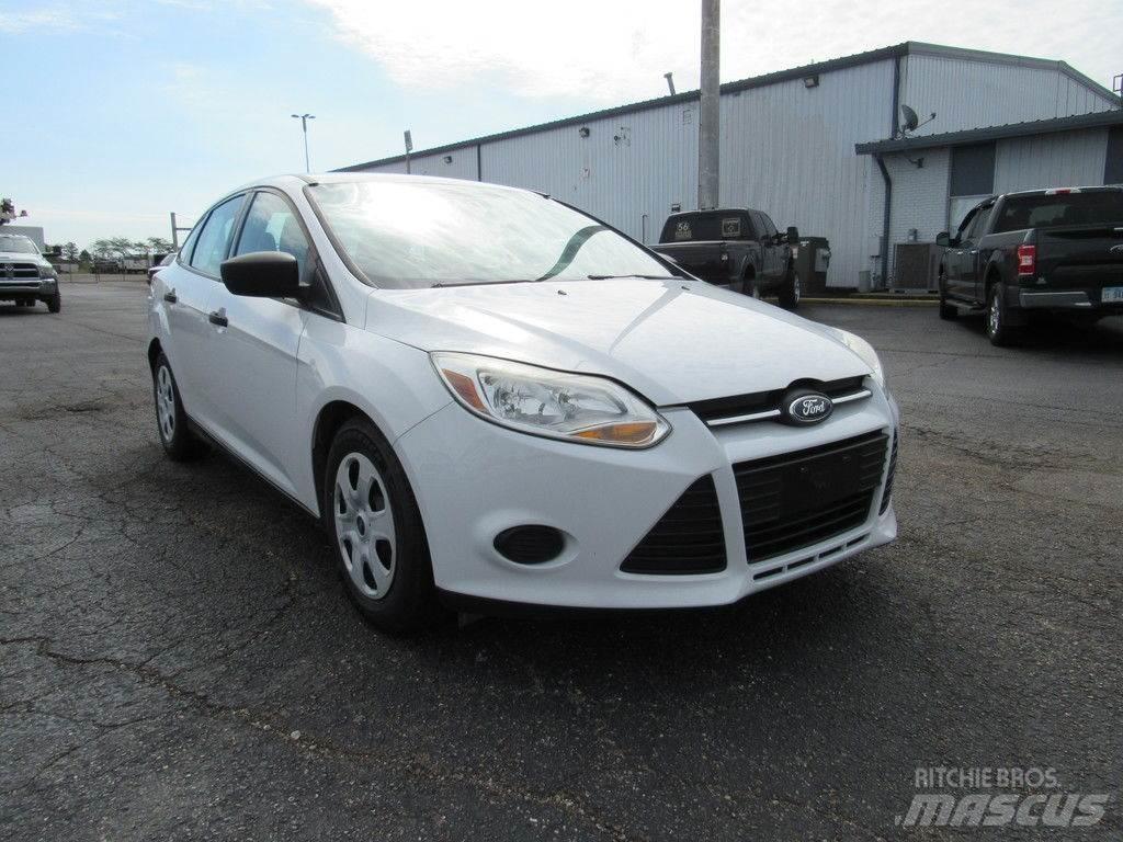 Ford Focus Automobiles / SUVS