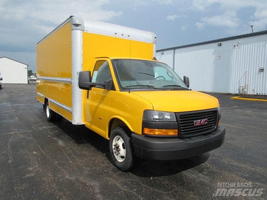 GMC Savana 3500 Box trucks