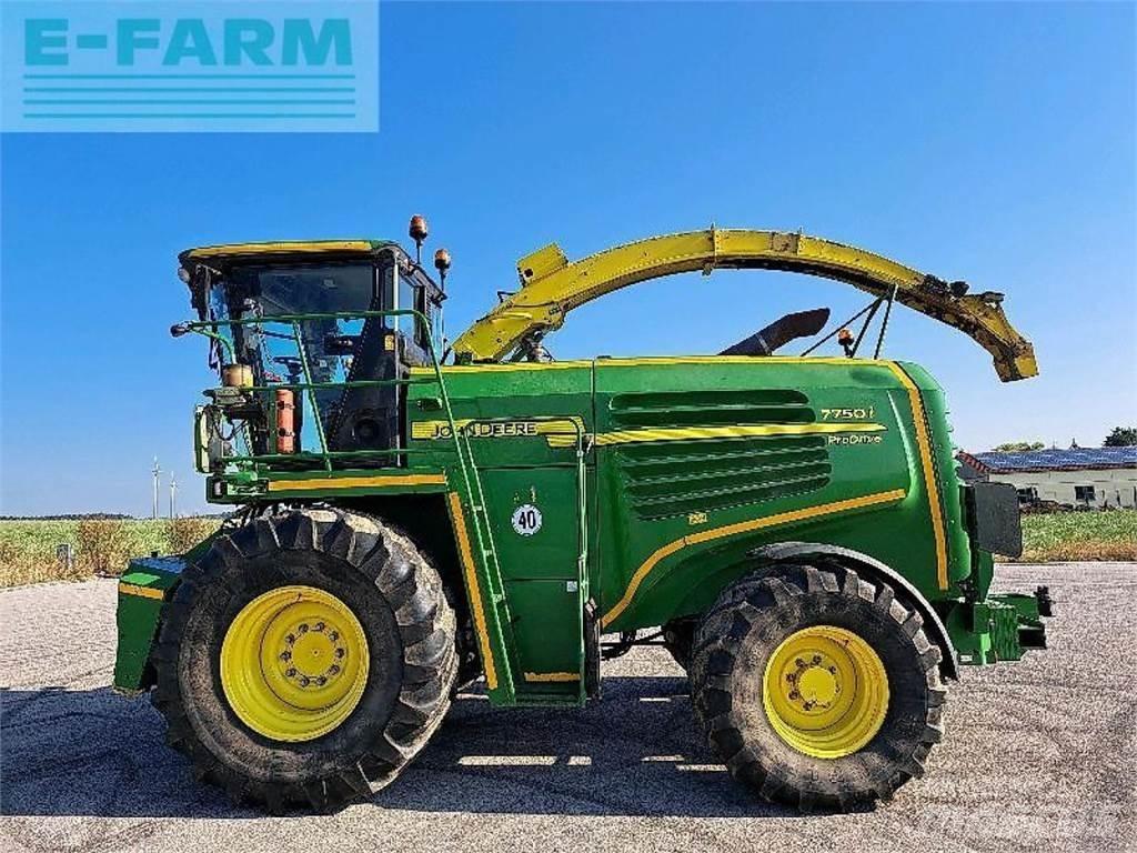 John Deere 7750 Foragers
