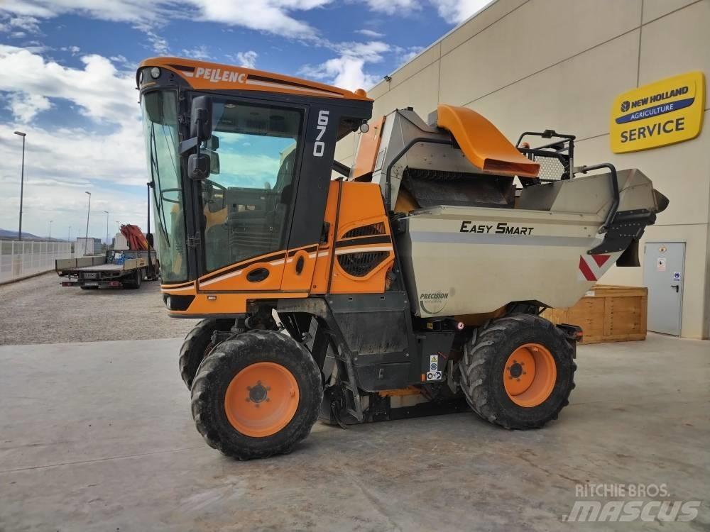 Pellenc 670 OPTIMUN Grape Harvesting Machines