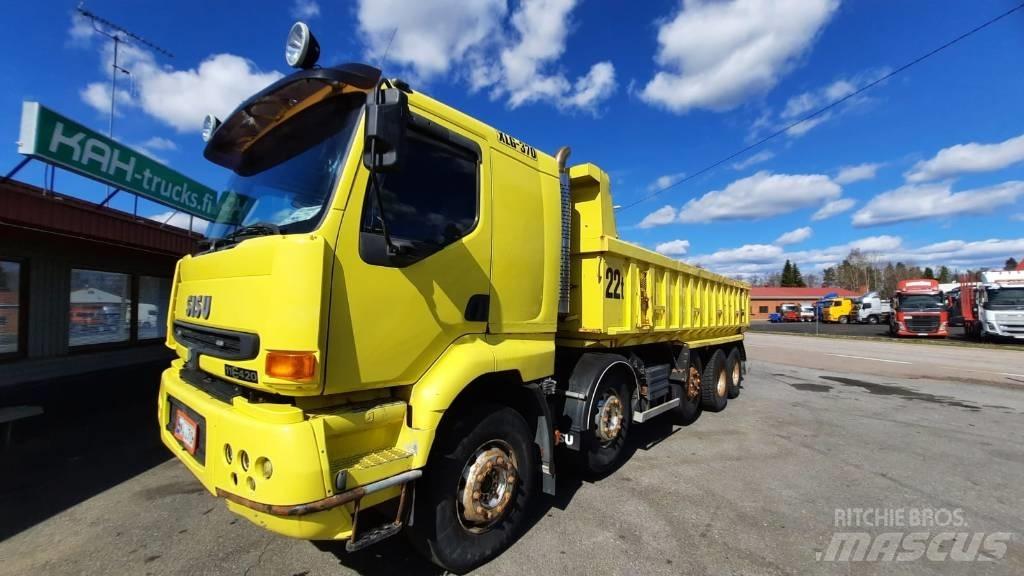 Sisu E11 Dump Trucks