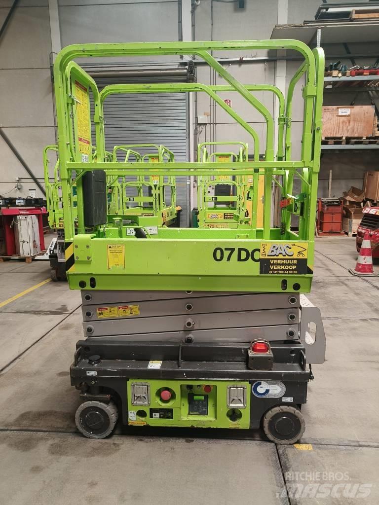 Zoomlion ZS 0407 DC Scissor Lifts
