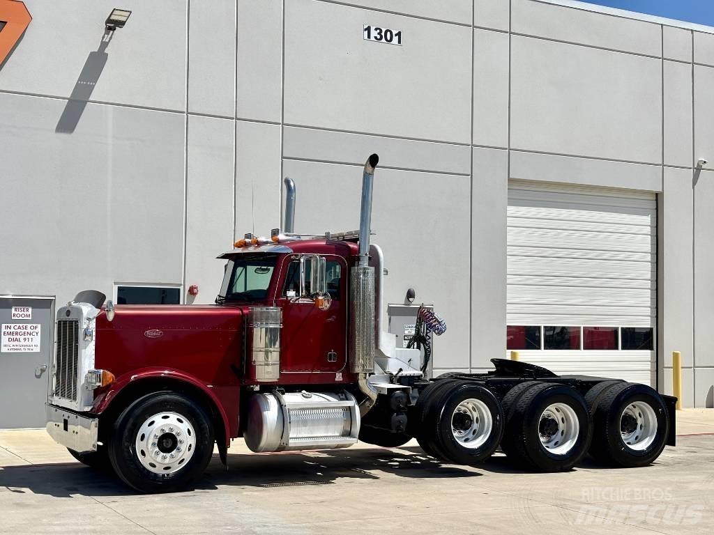 Peterbilt 379 Conventional Trucks / Tractor Trucks