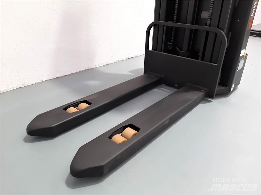  ES12 12ES 2S360 Pedestrian stacker